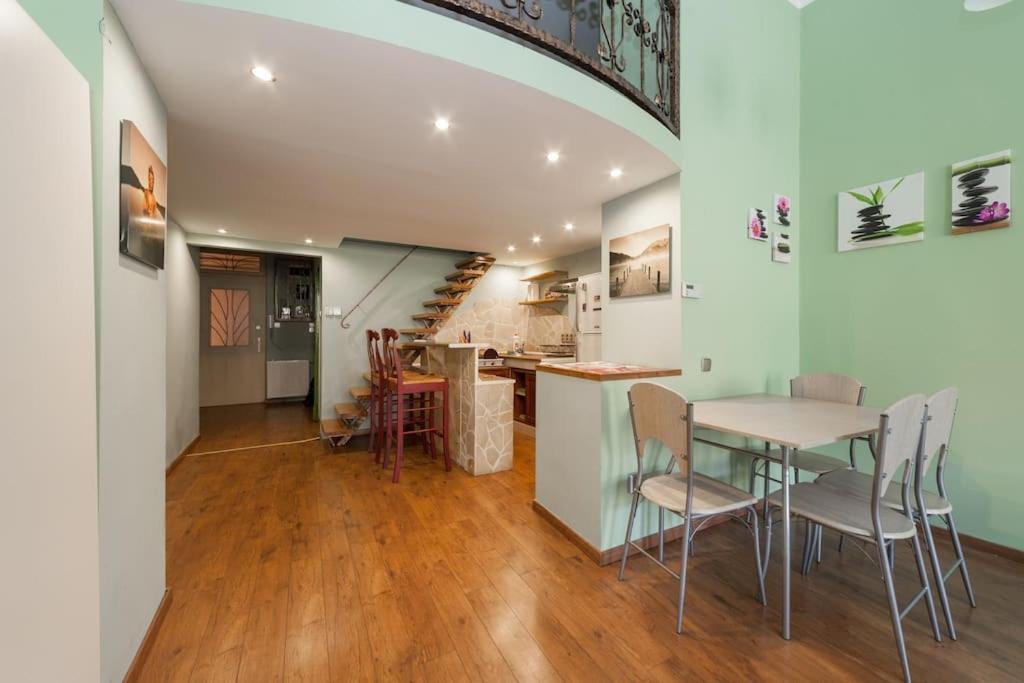 Main Street Apartment / Heart Of Bp Budapest Exterior foto
